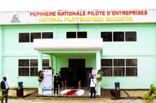 2110 22646 pepiniere pilote d entreprises d edea 200 millions fcfa de subventions accordes aux porteurs de projets L 1