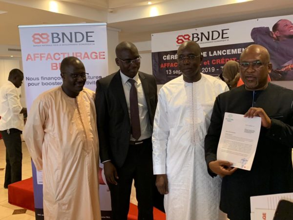 1er client CrA©dit bail BA EAU BAB 600x450 1