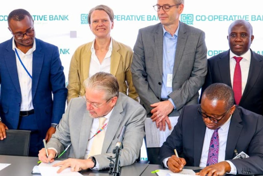 c22edf271cb34d921e3ef92f15912595 XL